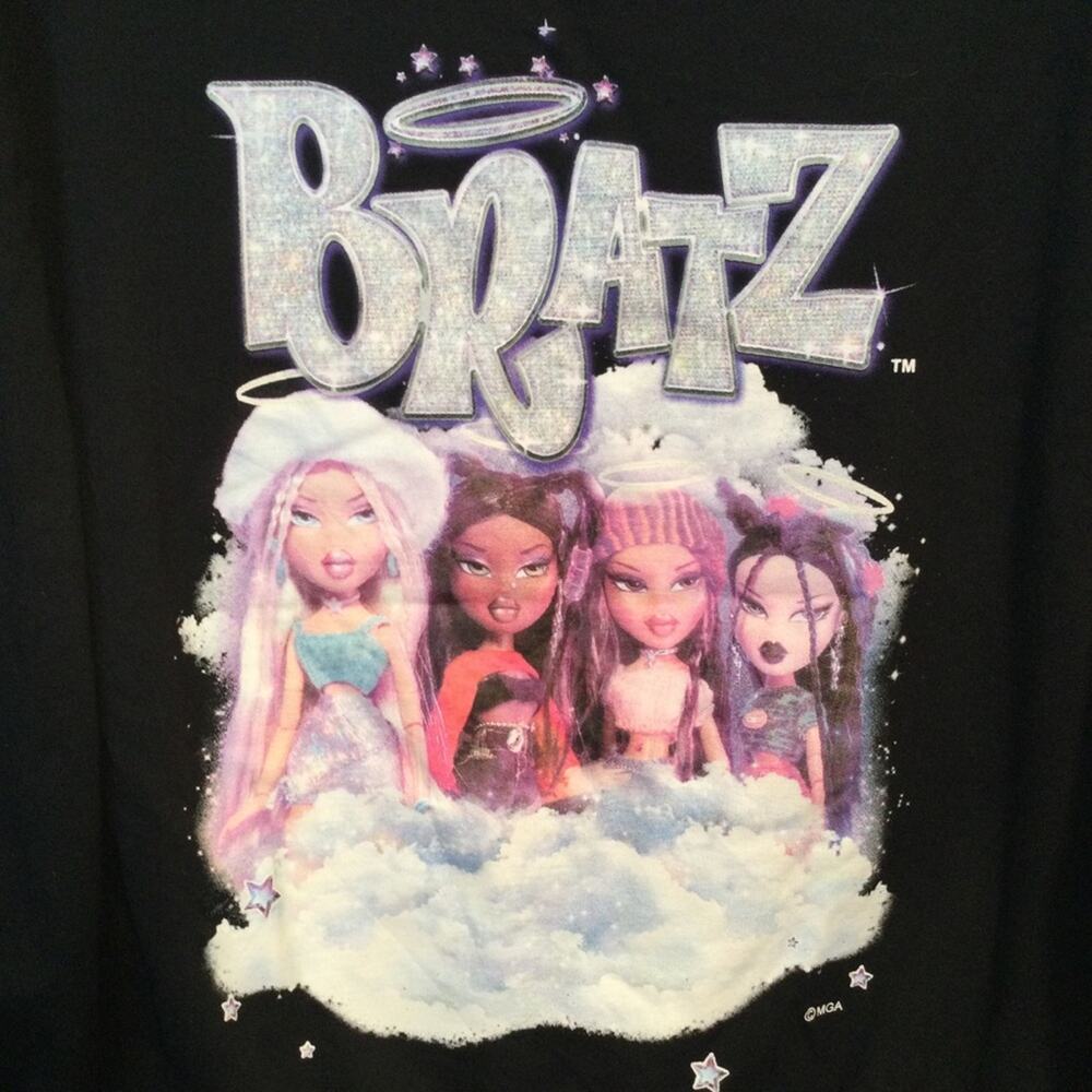 Bratz Fleece Sweatshirt Black L Long Sleeve Clouds Graphic Characters Cozy Top